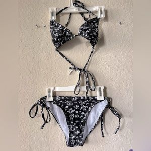 floral black and white bikinis top and bottom